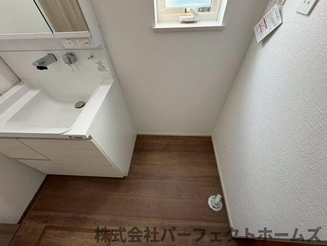 東香里3丁目新築戸建のランドリースペース