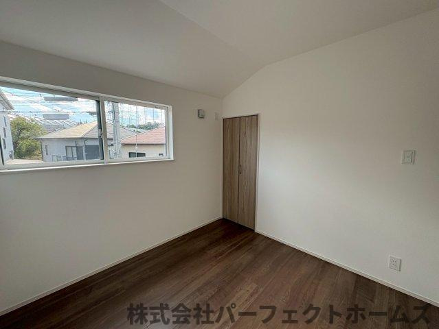 東香里3丁目新築戸建の洋室|広々とした洋室です