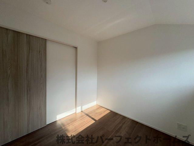 東香里3丁目新築戸建の洋室|広々とした洋室です