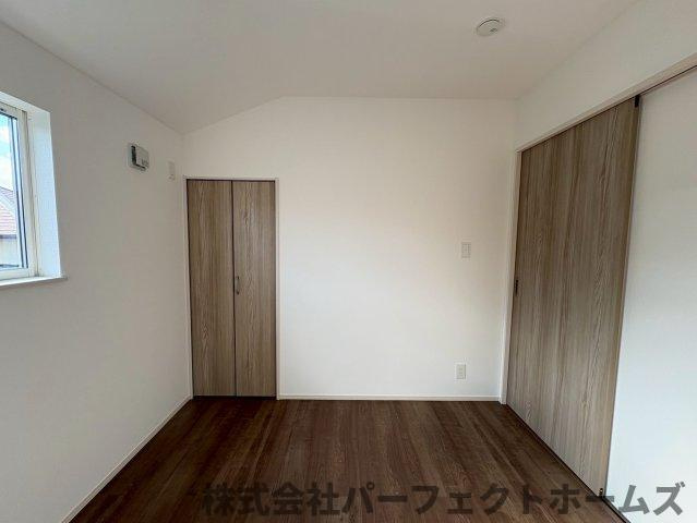 東香里3丁目新築戸建の洋室|広々とした洋室です