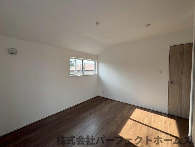 東香里3丁目新築戸建の洋室|個人の部屋や寝室として使える洋室です