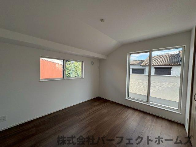 東香里3丁目新築戸建の洋室|個人の部屋や寝室として使える洋室です