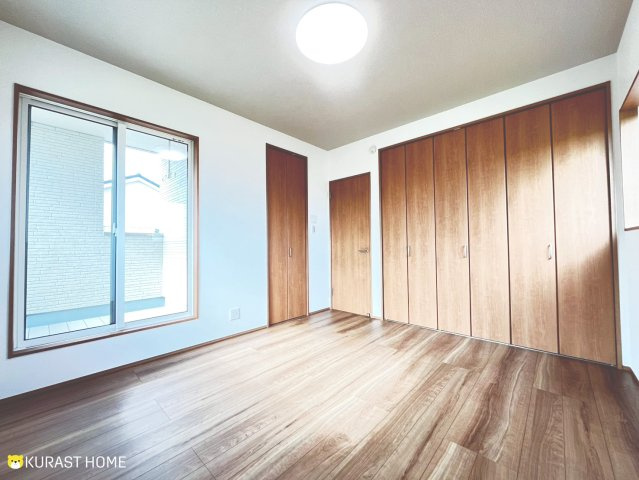 京都市西京区川島三重町　新築戸建の洋室