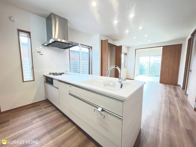 京都市西京区川島三重町　新築戸建のキッチン