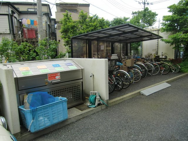 ラアミスタ武蔵浦和のその他共用部分|ゴミ捨て場、駐輪場