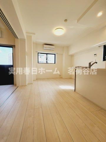 【居間・リビング】