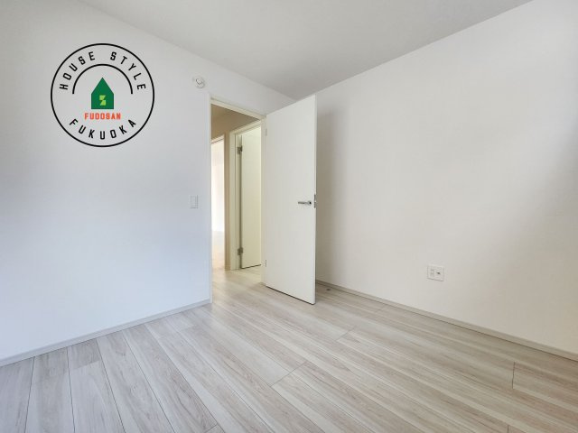 大野城市白木原4丁目第1-2棟（1号棟）　の子供部屋|穏やかな光が差し込む室内には、穏やかな時間が流れます。