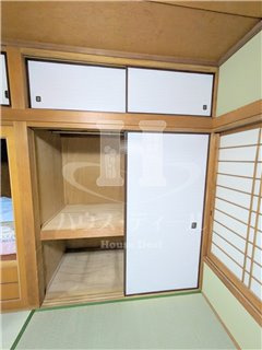 【収納】 | 芝4丁目Ｋ様貸家 | ちょっとした収納スペースも充実しています