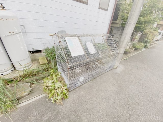 アビタシオン中川　Ⅱの庭|敷地内ゴミ置き場です♪