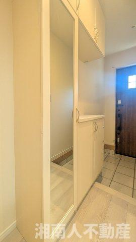 藤沢市鵠沼海岸６丁目３－５１戸建ての玄関|毎日通る玄関はこちらです