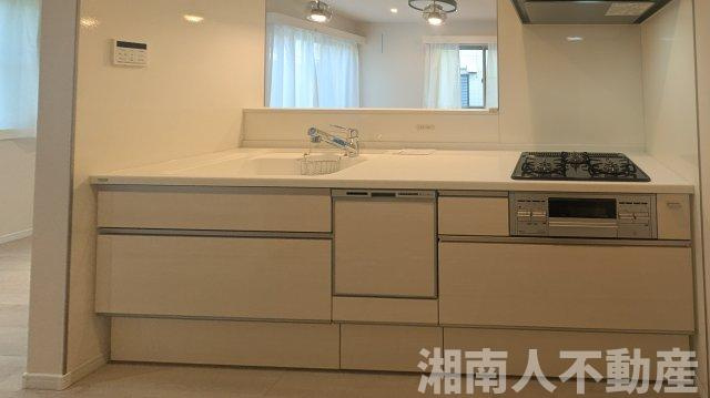 藤沢市鵠沼海岸６丁目３－５１戸建てのキッチン|キッチンです