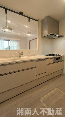 藤沢市鵠沼海岸６丁目３－５１戸建てのキッチン|キッチンです