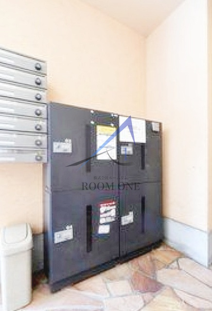 リスレーヌ蔵前のその他共用部分|宅配ボックスです。