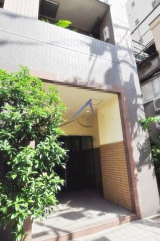 メゾン・ド・ヴィレ駒形のエントランス|エントランスです。