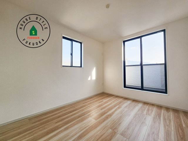 大野城市白木原4丁目第1-2棟（2号棟）　の内観：施工例|採光良好な洋室は全居室、複層ガラスの遮熱効果と断熱効果で、一年中快適に過ごせます。