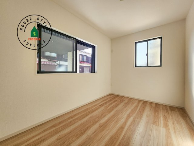 大野城市白木原4丁目第1-2棟（2号棟）　の内観：施工例|穏やかな光が差し込む室内には、穏やかな時間が流れます。