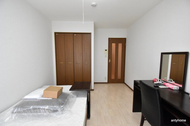 ＩＦ都島　仲介手数料無料の居間・リビング