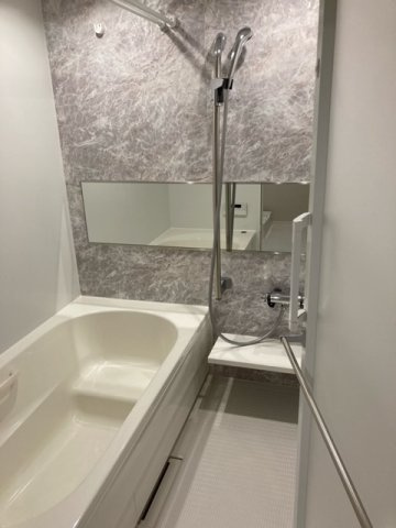 Ever Green 鶴瀬の浴室