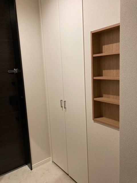 Ever Green 鶴瀬の玄関