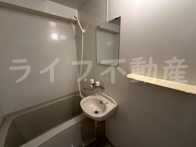 アペルトコートの洗面所|忙しい朝には欠かせない洗面所です