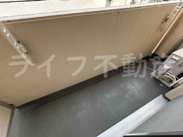 アペルトコートのバルコニー|バルコニーからの眺めを楽しみながら食事をしませんか