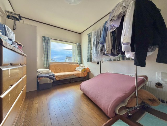 日立市南高野町中古物件の洋室