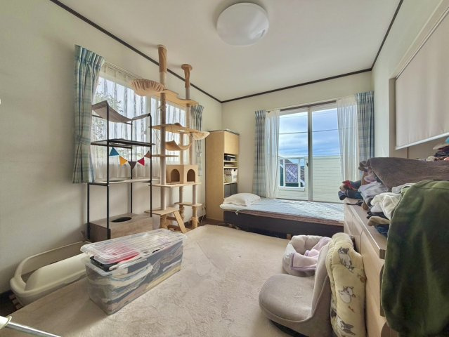 日立市南高野町中古物件の洋室