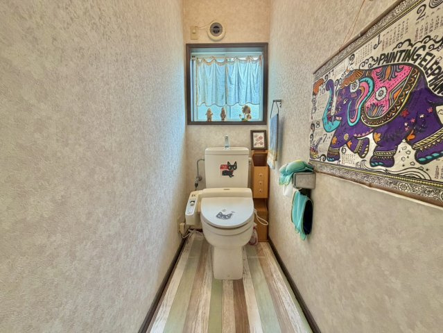 日立市南高野町中古物件のトイレ