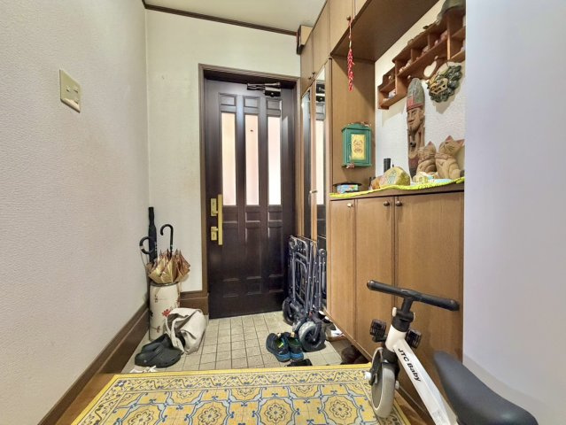 日立市南高野町中古物件の玄関