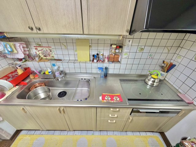 日立市南高野町中古物件のキッチン