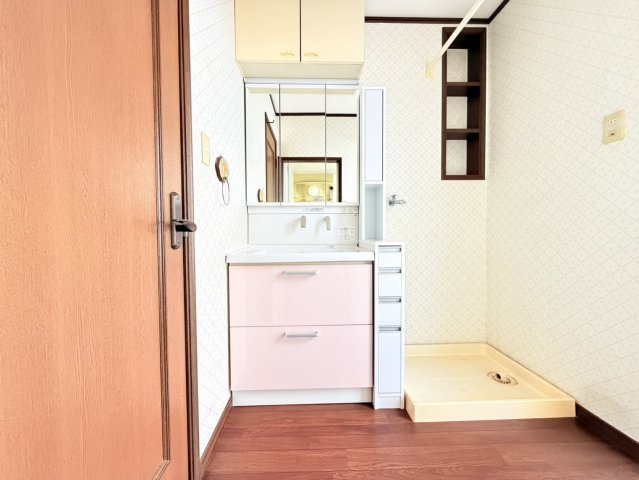 日立市南高野町中古物件の独立洗面台