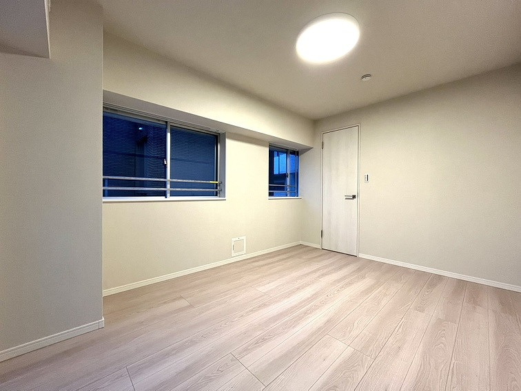 ライオンズマンション荻窪第２の洋室|南東からも光が入ります