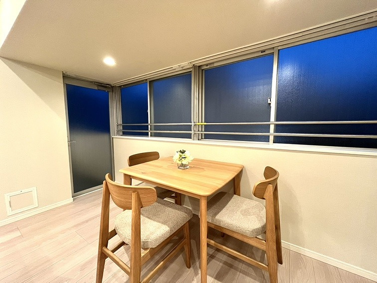 ライオンズマンション荻窪第２のダイニング|自然光の入るダイニングで団欒の時間を過ごしていただけます