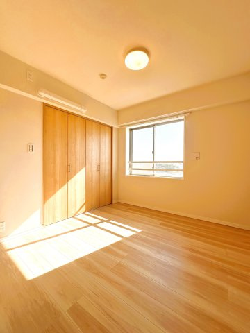 グーディッシュ谷塚の洋室