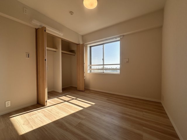 グーディッシュ谷塚の洋室