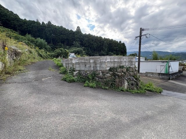 【前面道路含む現地写真】 | 山田359－45　資材置場用地