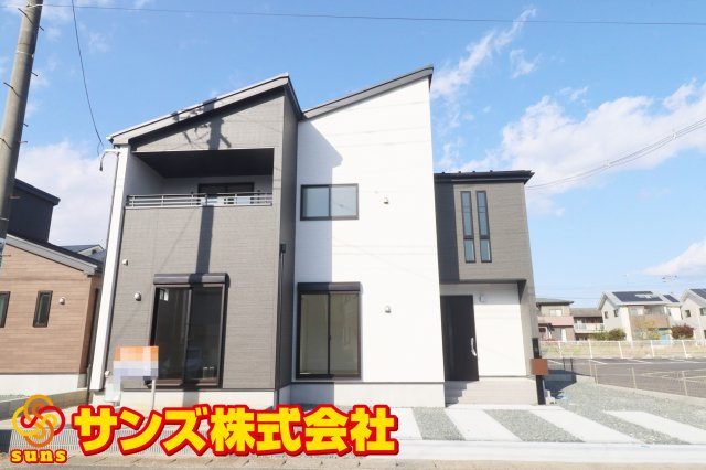 郡山市横塚5丁目　　４号棟　　　芳賀小学校、郡山第４中学区の外観|南側前面道路