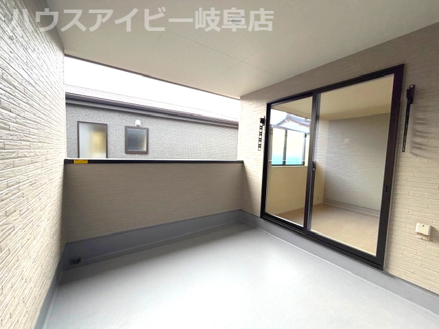 【バルコニー】の画像