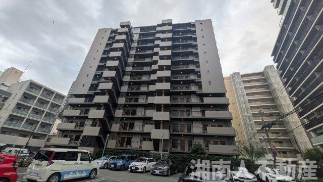 プレディア鵠沼橘ローレルコートの外観|おしゃれな外観です