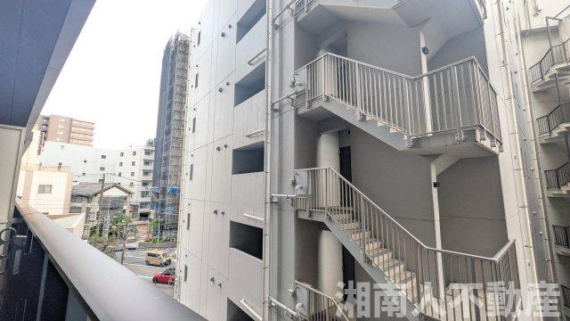 プレディア鵠沼橘ローレルコートの外観|外観は落ち着いています