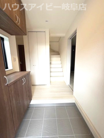 【玄関】の画像