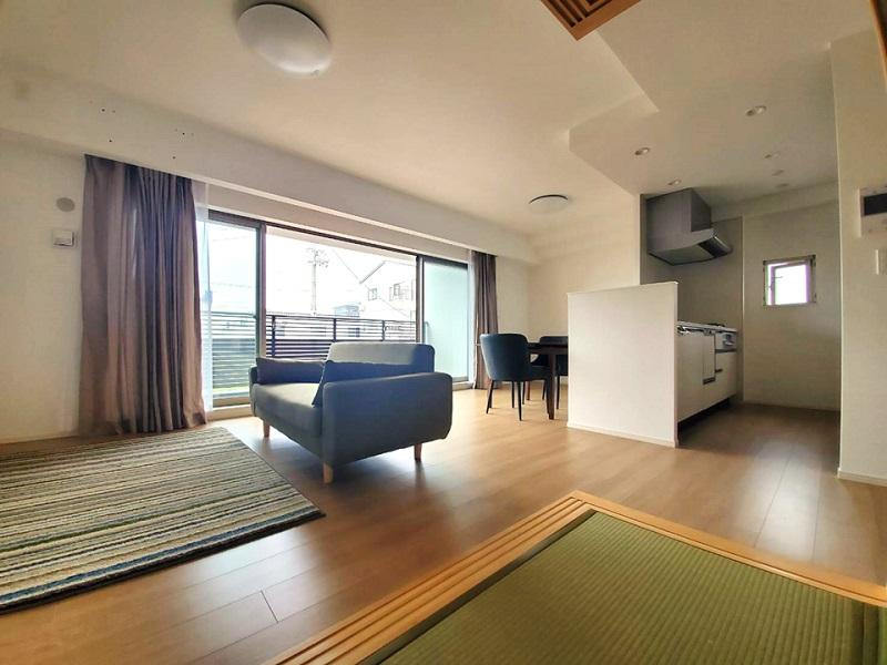 ポレスター南川添の居間・リビング|＊写真は賃貸前の写真です。