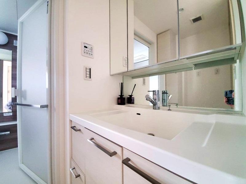 ポレスター南川添の洗面所|＊写真は賃貸前の写真です。