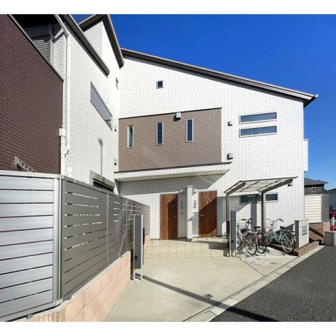 カリンパニふじみ野のエントランス