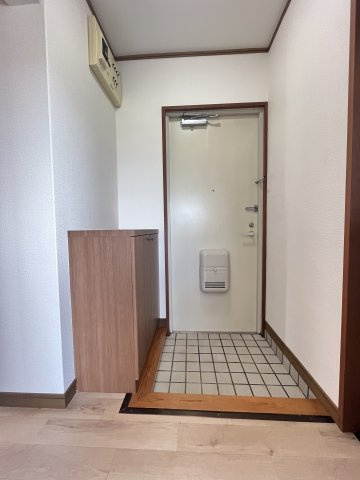 パウゼ・西の玄関