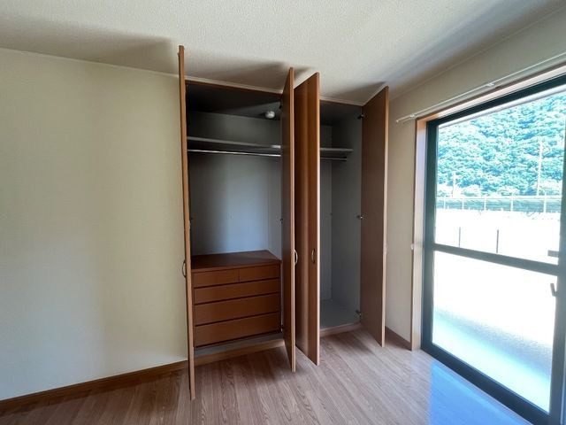 リープクレセントの洋室