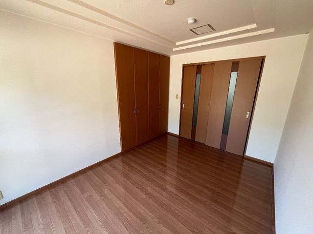 リープクレセントの洋室