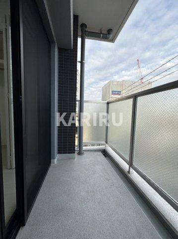 グランツ鶴見のバルコニー