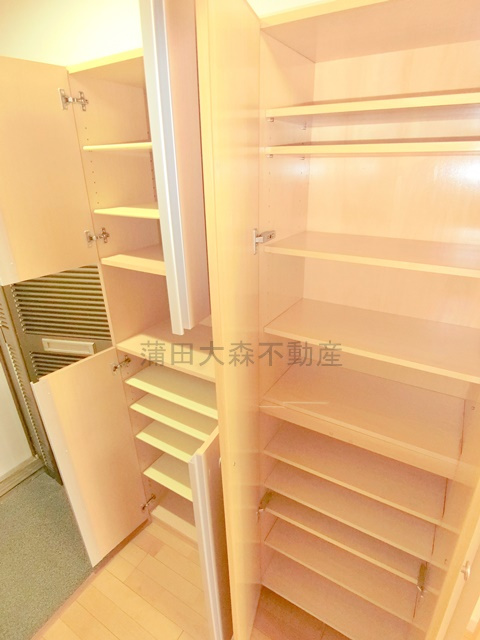 山王スカイマンションの居間・リビング