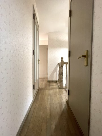 臼井台中古戸建のその他|2F廊下です